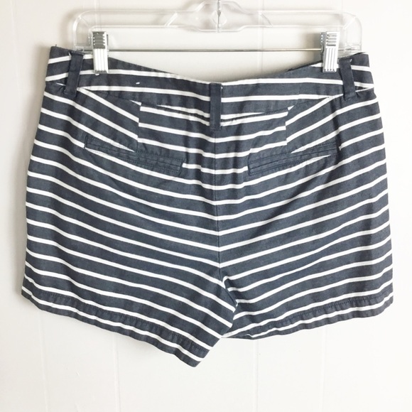 Loft Striped Size 8 4 Inch Shorts Summer Size Dark Gray  & White - Picture 3 of 4